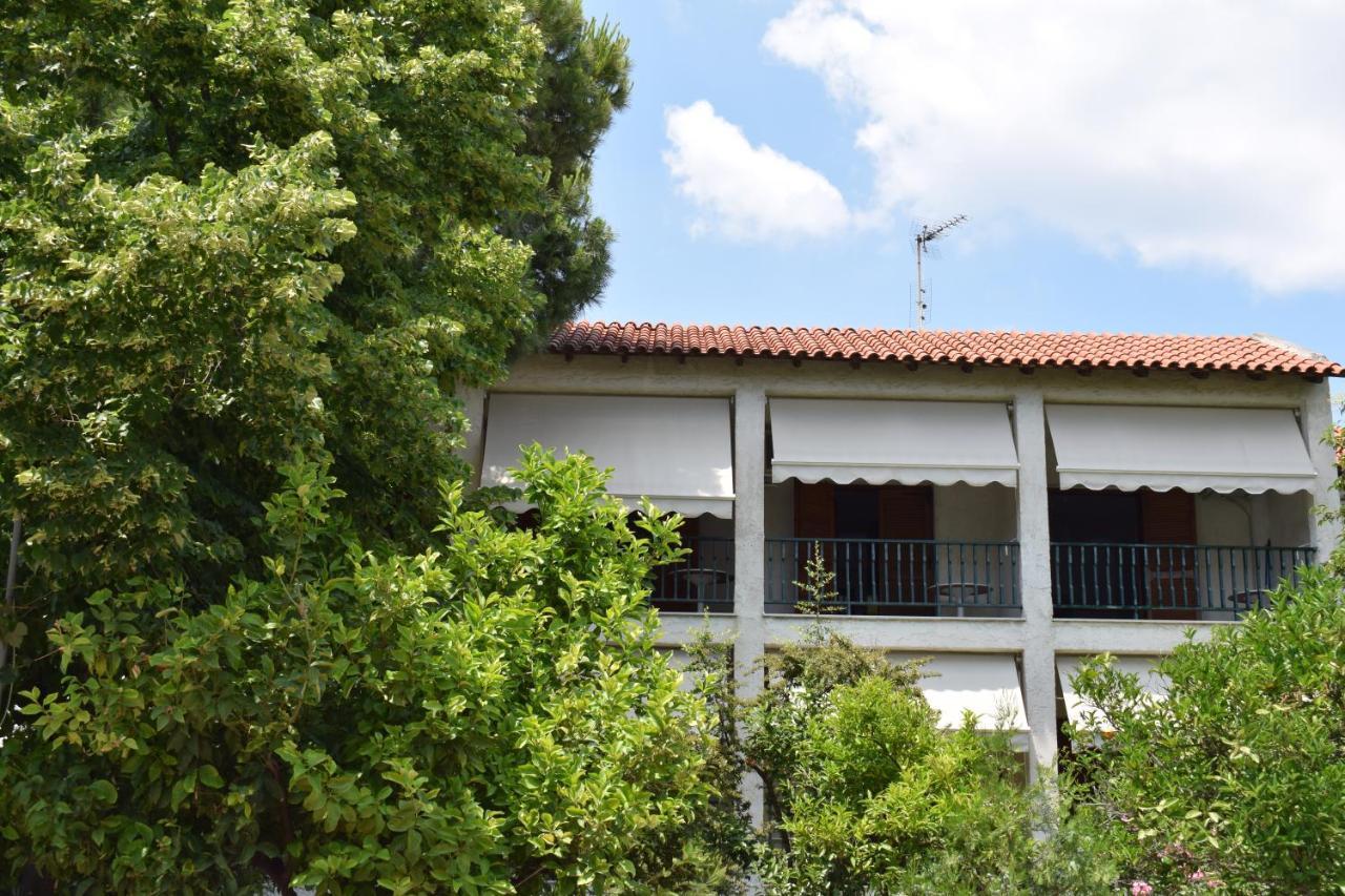 Aparthotel Alexander Pefkochori Exterior foto